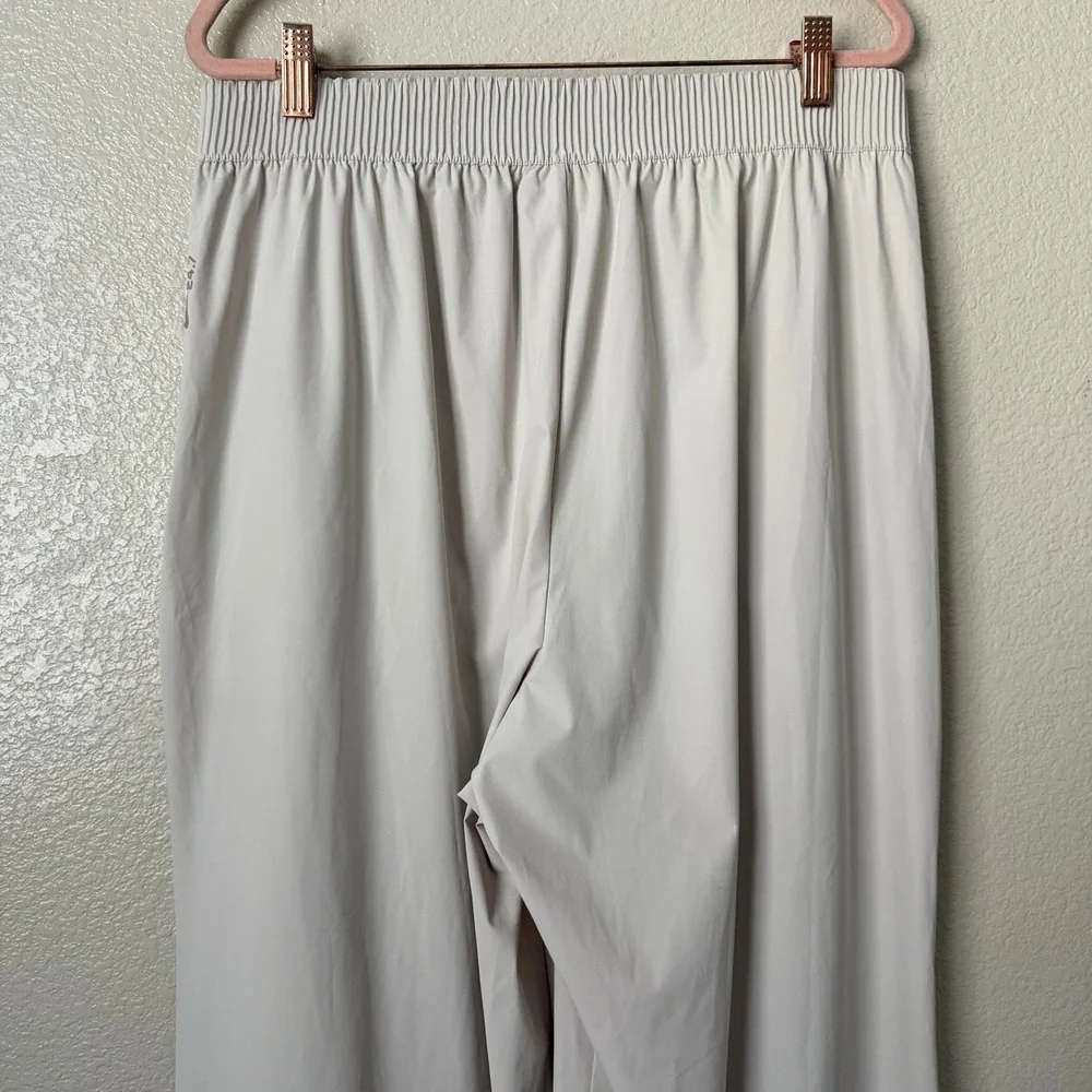 Nike Dri-FIT 24.7 PerfectStretch Wide Leg High Rise Pleated Pants Womens Large